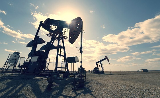 US producers have cut oil drilling rigs for the third consecutive week. (Image:Mint Images/REX Shutterstock)