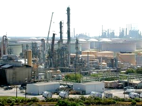 The US Chemical Safety Board closed its investigation into the 2005 blast two years later. (Image source: CSB) http://www.csb.gov/bp-america-refinery-explosion/