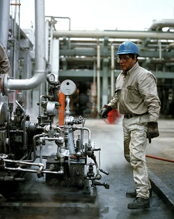 Worker at the Pemex refinery in Tula. Source: KD/Keystone USA/REX/Shutterstock