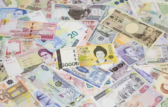 Top image: International banknotes, South Korean Won banknote at the centre Photographer: XYZ PICTURES / imageBROKER/REX/Shutterstock 
